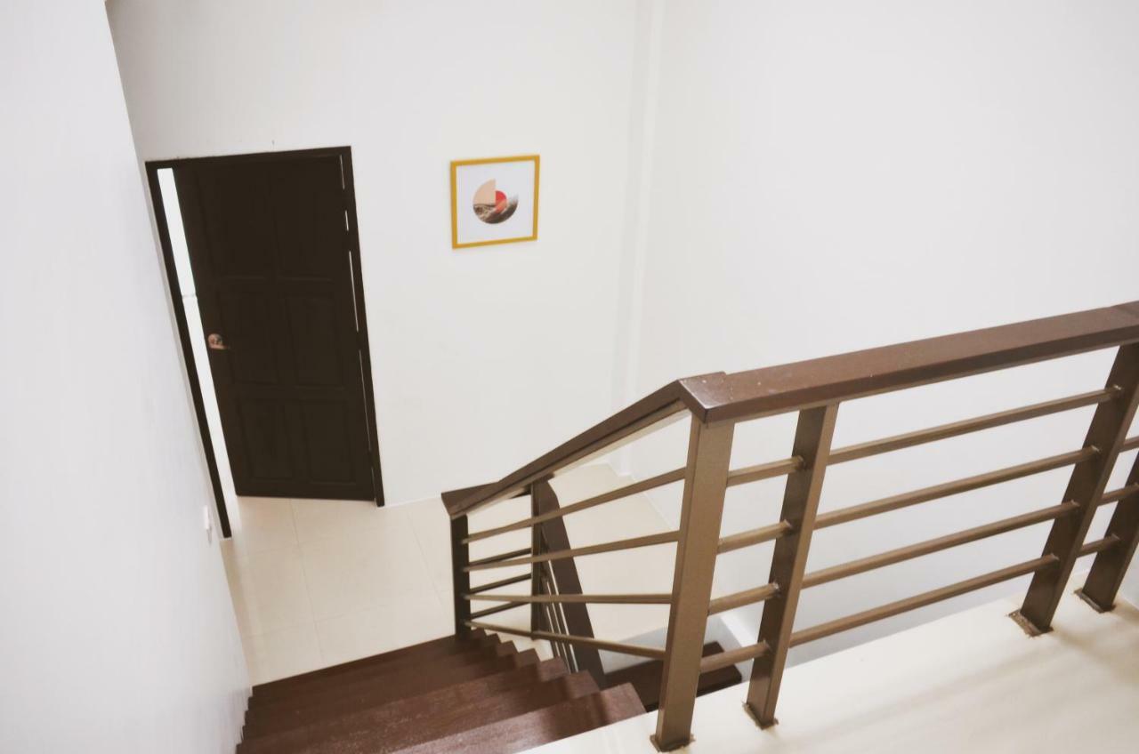 チエンマイ Moon Houseヴィラ エクステリア 写真